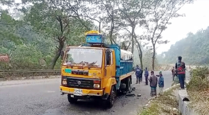 ট্রাকচাপায় খাগড়াছড়িতে নিহত ১