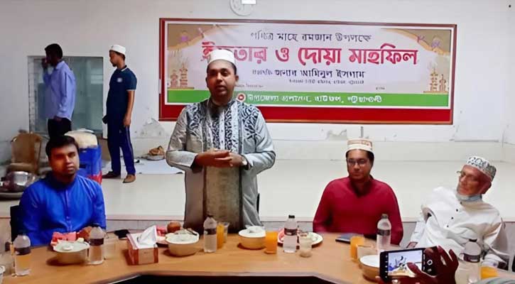 বাউফলে ইউএনও‍‍`র সাথে সাংবাদিকদের ইফতার ও দোয়া মাহফিল