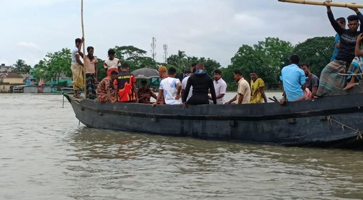 সুন্দরগঞ্জে নৌকা ডুবে নিখোঁজ ৩, আহত ৮ জন