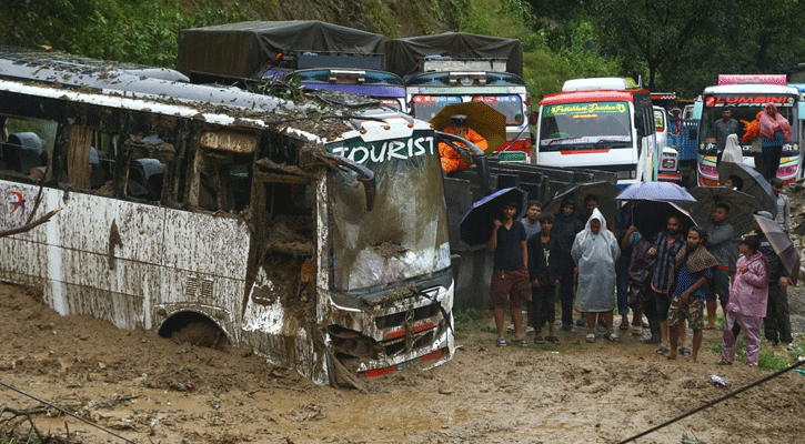 নেপালে ভয়াবহ বন্যা-ভূমিধস, নিহত অন্তত ১১২