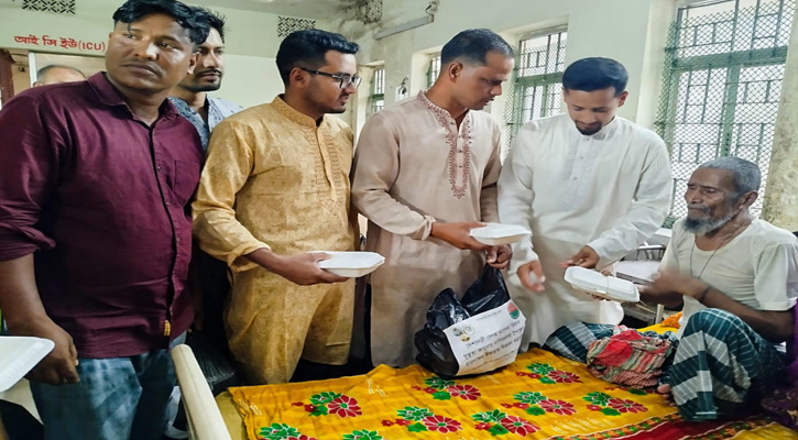 নাসিরনগরে ছাত্রদলের উদ্যোগে হাসপাতালে রোগীদের মাঝে ইফতার বিতরণ