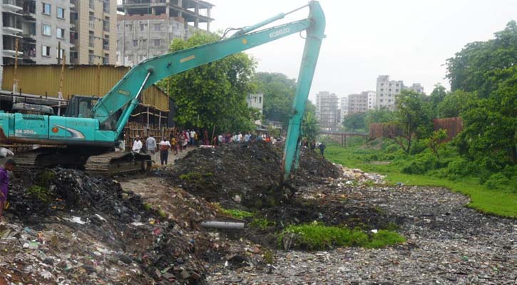 খাল উদ্ধারে অনড় অবস্থানে ডিএনসিসি