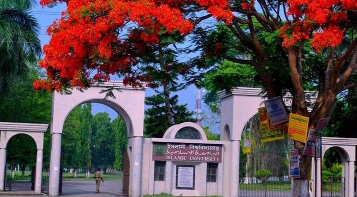 তিন মাস পর সশরীরে ক্লাসে ফিরছে ইবি শিক্ষার্থীরা