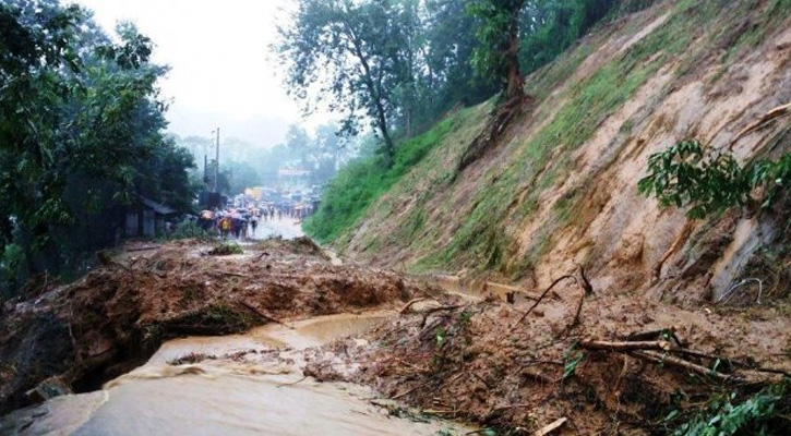 মিজোরামে পাহাড় ধসে তিনজনের মৃত্যু