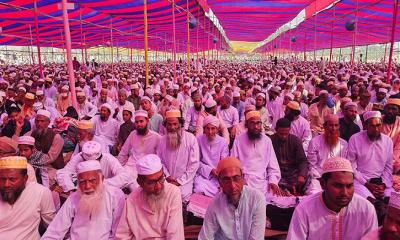 আমতলীতে আমড়াগাছিয়া ছালেহিয়া কমপ্লেক্স ময়দান আল্লাহু আকবর ধ্বনিতে মুখরিত