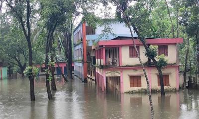 সিলেটে বন্যা পরিস্থিতির অবনতি, পানিবন্দি ৭ লাখ মানুষ