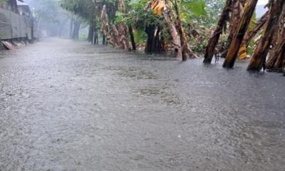 ফের ডুবছে নোয়াখালী, অন্তত ১৩ লাখ মানুষ পানিবন্দি