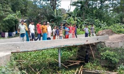 সরাইলে জনস্বার্থে কালভার্ট নির্মাণ করে প্রশংসায় ভাসছেন সোহেল মেম্বার