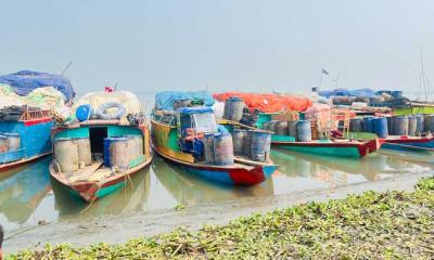 ভৈরব-সুনামগঞ্জ নৌ-পথে মালবাহী নৌকায়  ডাকাতির অভিযোগে নৌযান ধর্মঘট