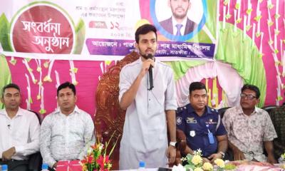 সাম্প্রদায়িক সম্প্রীতি অটুট রয়েছে: আসিফ মাহমুদ