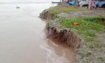 কুড়িগ্রামে চোখ রাঙাচ্ছে বন্যা,দুধকুমার ও তিস্তার পানি বিপদসীমার ওপরে