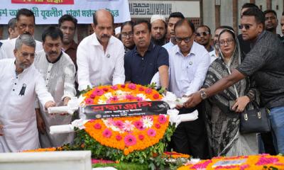 আইভি রহমানের ১৯তম শাহাদাৎ বার্ষিকী উপলক্ষ্যে ডিএনসিসি মেয়রের শ্রদ্ধা