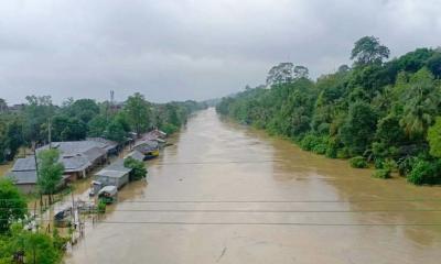 সাজেকে অর্ধশতাধিক পর্যটক আটকা