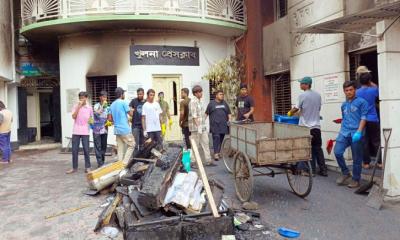 খুলনা প্রেসক্লাব ভাঙচুর-অগ্নিসংযোগ-লুটপাটের ঘটনায় নিন্দা