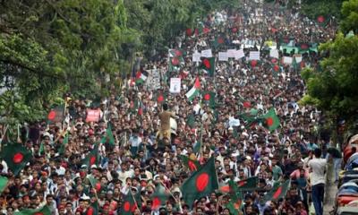 ‘রাজাকার‍‍` বনাম ‘ফ্যাসিস্ট‍‍`: ট্যাগের রাজনীতির শেষ কোথায়?