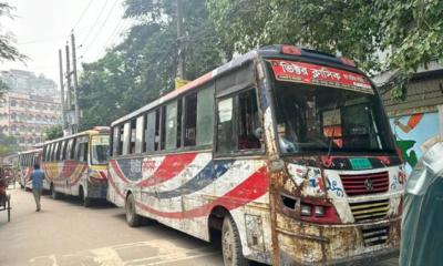 জবি নারী শিক্ষার্থীকে হেনস্তা, ভিক্টর ক্লাসিকের ১২ বাস আটক