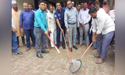 নিয়ামতপুরে ইঁদুর নিধন অভিযানের শুভ উদ্বোধন