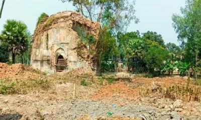 নওগাঁর মহাদেবপুরে ২০০ বছরের পুরাতন মসজিদের সন্ধান