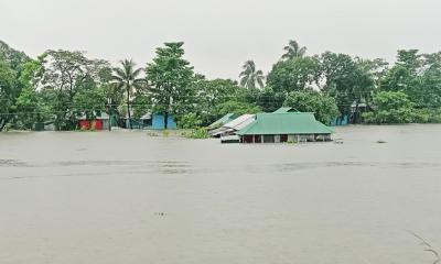 বাড়ছে নদ-নদীর পানি, ৯ স্থানে বিপৎসীমার ওপরে