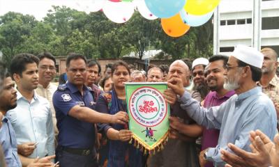 নওগাঁর পত্নীতলায় বঙ্গবন্ধু জাতীয় গোল্ড কাপ ফুটবল টুর্নামেন্টের উদ্বোধন