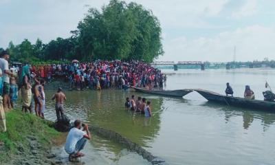 ভূরুঙ্গামারীতে বল তুলতে গিয়ে দুধকুমার নদে ডুবে শিক্ষার্থীর মৃত্য