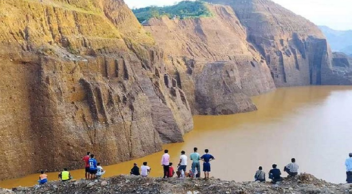 মিয়ানমারে ভূমিধসে নিহত ২৫, নিখোঁজ ১৪