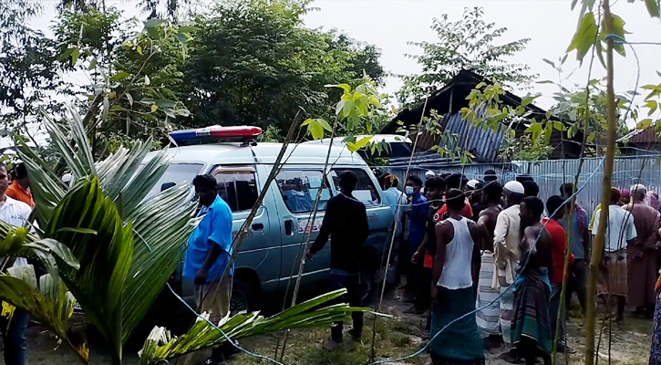 নিখোঁজের ৫দিন পর নিজবাড়ি থেকে অর্ধগলিত মরদেহ উদ্ধার