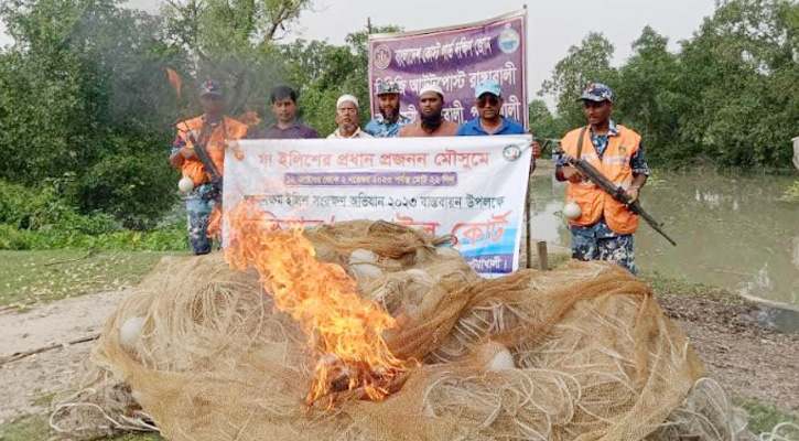 রাঙাবালীতে মা ইলিশ রক্ষায় অভিযান