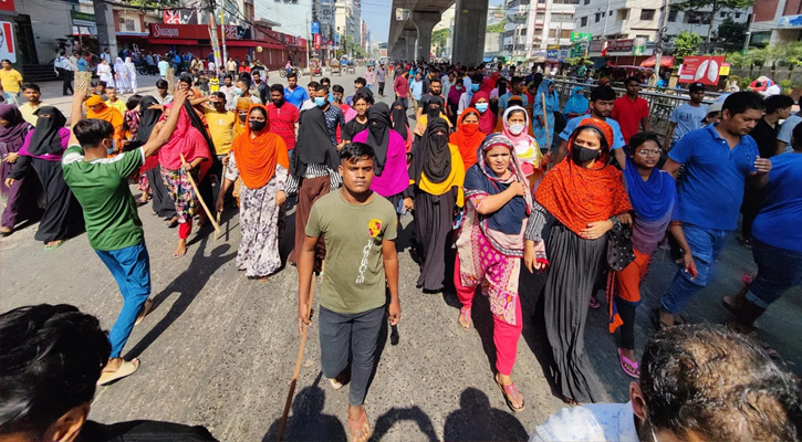 গোয়েন্দা নজরদারীতে পোশাক খাতের উসকানিদাতারা