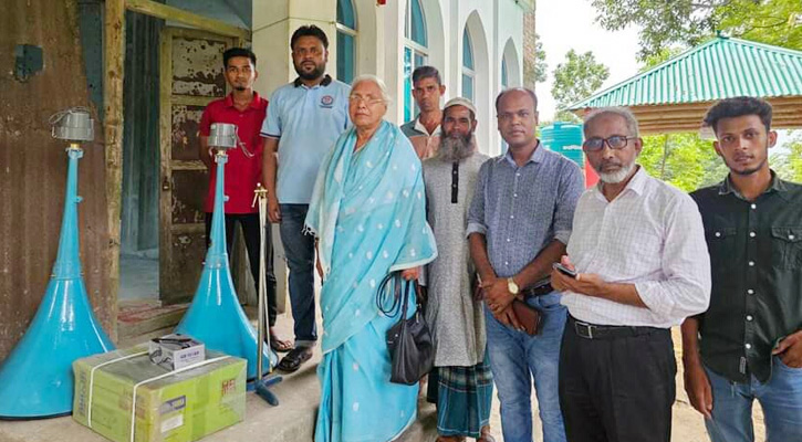 শেরপুরে রক্তসৈনিকের উদ্যোগে মসজিদে-মসজিদে মাইক বিতরণ