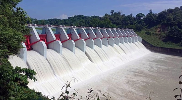 খুলে দেওয়া হলো কাপ্তাই বাঁধের ১৬ গেট