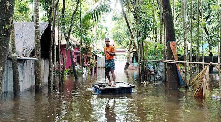 লক্ষ্মীপুরে বন্যা পরিস্থিতির অবনতি, ত্রাণের জন্য হাহাকার