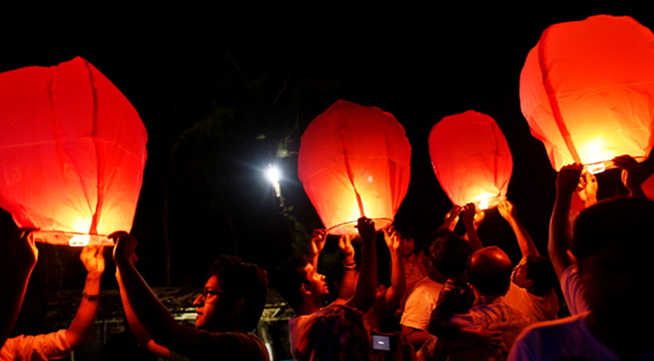 বড়দিন-থার্টি ফার্স্টে আতশবাজি-ফানুস ওড়ানোয় নিষেধাজ্ঞা