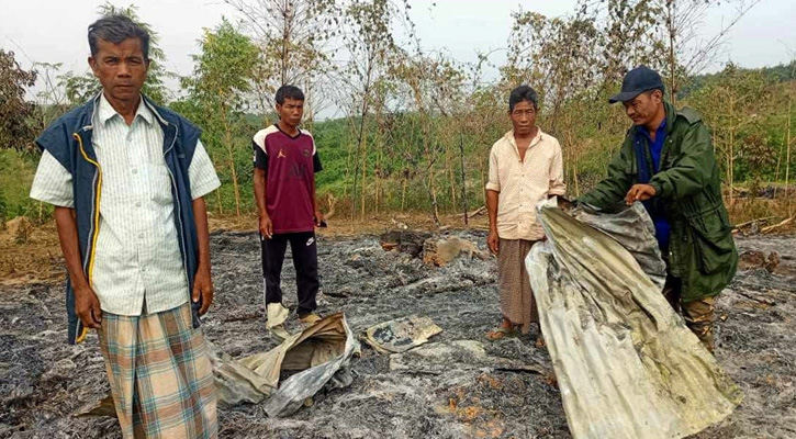 বান্দরবানে ত্রিপুরা সম্প্রদায়ের ১৭ ঘর পুড়িয়ে দেওয়ার অভিযোগ