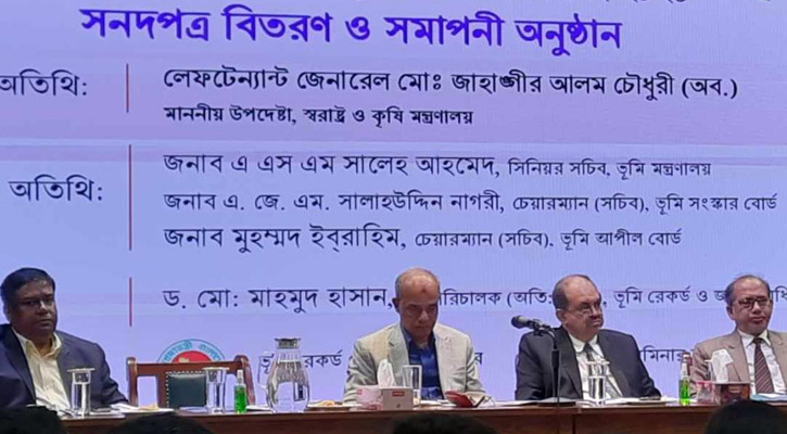 রক্ত ঝরবে কিন্তু দেশের সীমান্ত সুরক্ষিত থাকবে: স্বরাষ্ট্র উপদেষ্টা