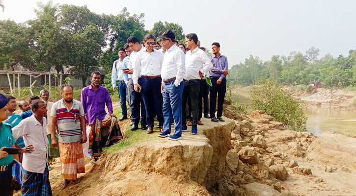 স্থানীয় জনতা ও টেকনেশিয়ানদের মতামতের ভিত্তিতে স্থায়ী বেড়িবাঁধ নির্মাণ করা হবে: নাজমুল আহসান