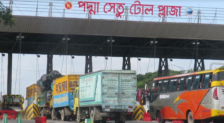 ছুটির প্রথমদিন পদ্মা সেতু পারাপারে আয় ৪ কোটি ৮২ লাখ টাকা