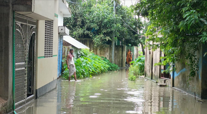 ব্রাহ্মণবাড়িয়ায় পানিবন্দি ৩ শতাধিক মানুষ