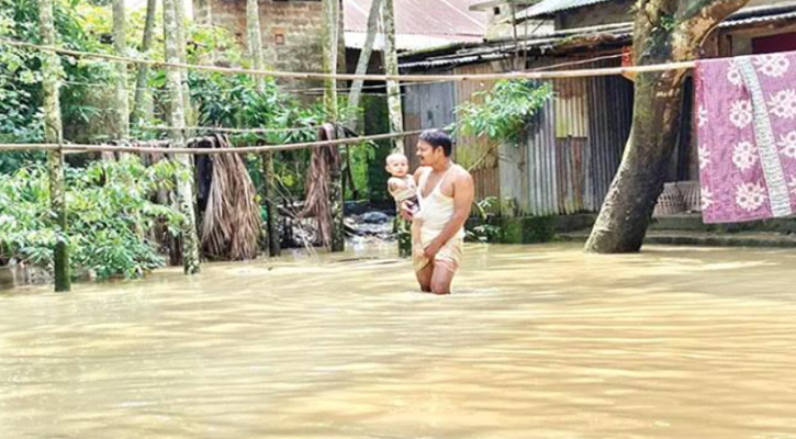 সিলেটের উপজেলায় বন্যার পানি কমছে ধীরে