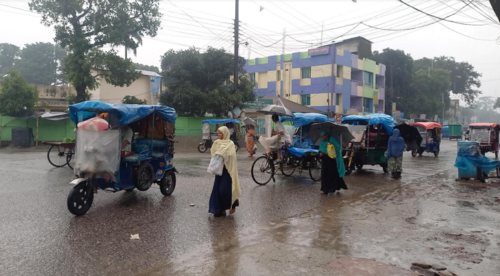 তেঁতুলিয়ায় ১৭৯ মিলিমিটার বৃষ্টিপাত রেকর্ড