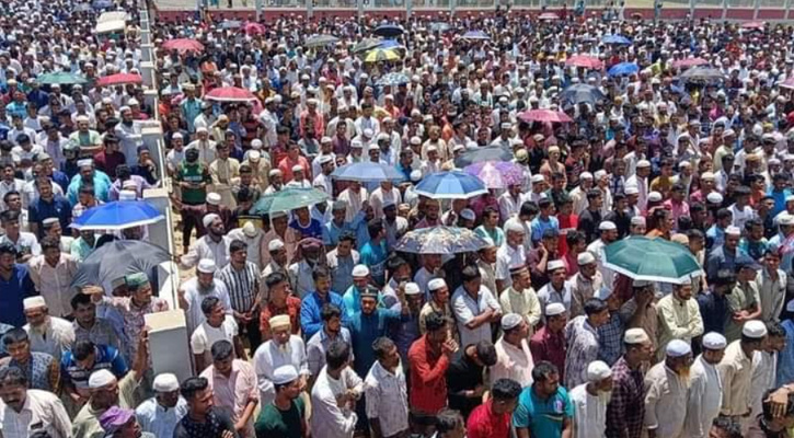 নিহত ওয়াসিমের জানাজায় পেকুয়ায় মানুষের ঢল