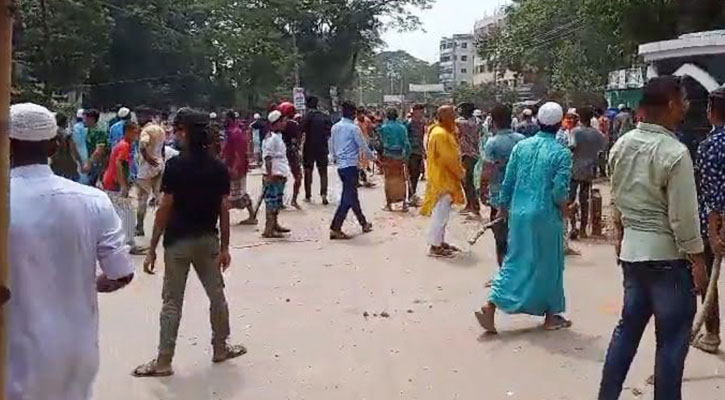 কসবায় ঈদে মিলাদুন্নবী জুশনে জুলুসে বাধা  দেয়ায় দু’পক্ষের সংঘর্ষে আহত ২০