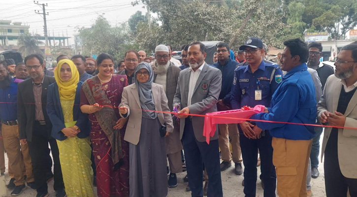 আদমদীঘি উপজেলা পরিদর্শনে বিভাগীয় কমিশনার,খোন্দকার আজিম