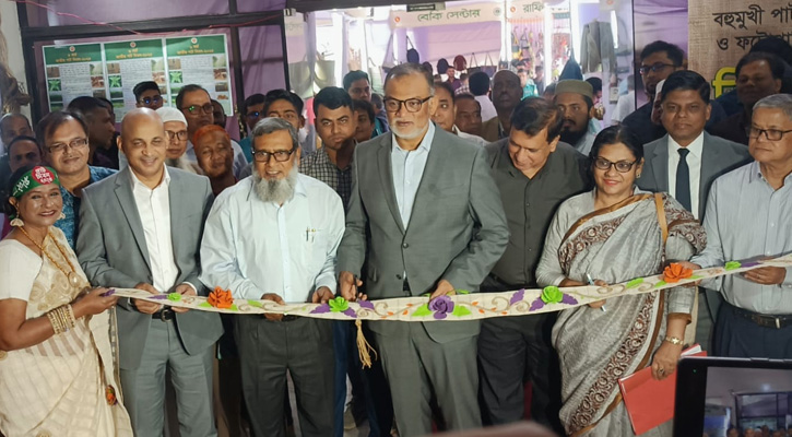 পাটপণ্য মেলার উদ্বোধন করলেন উপদেষ্টা শেখ বশিরউদ্দীন, চলবে ১০ মার্চ পর্যন্ত