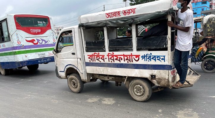 অনুমোদন নেই তবুও রাজধানী দাপিয়ে বেড়াচ্ছে লেগুনা