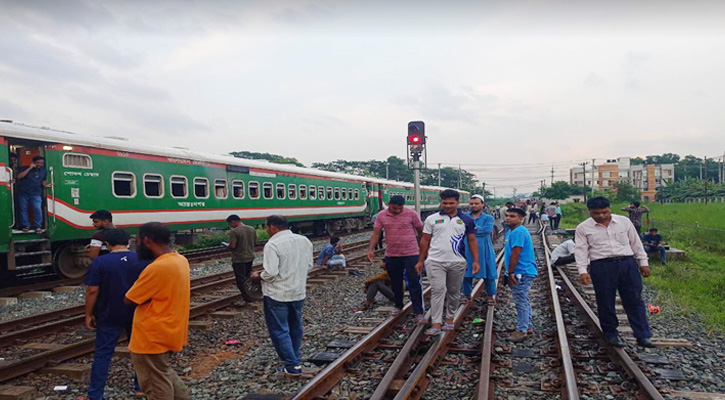 উত্তরবঙ্গের সঙ্গে রেল যোগাযোগ স্বাভাবিক