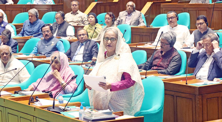 বাজেট বাস্তবায়নের চ্যালেঞ্জ নেওয়ার মত সক্ষমতা সরকারের আছে: প্রধানমন্ত্রী