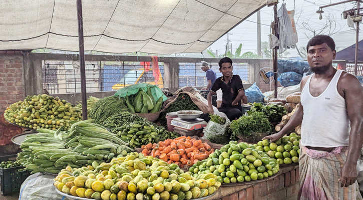 নিত্যপণ্যের বাজারে নেই স্বস্তি