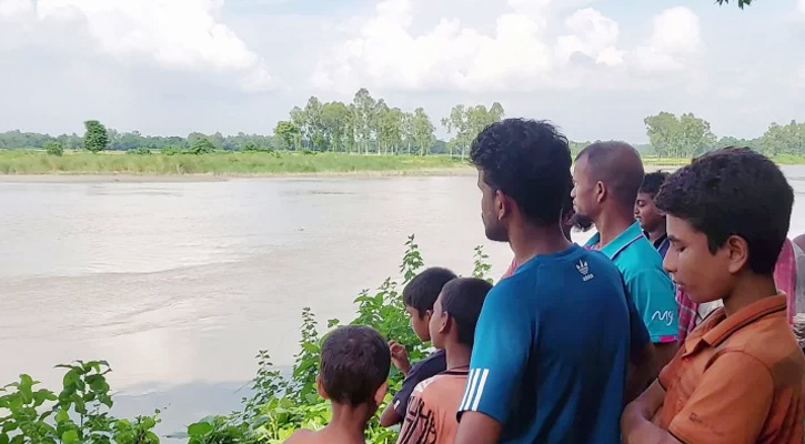 ট্রলারডুবির দুই দিন পর নদীতে ভেসে উঠল ২ মরদেহ