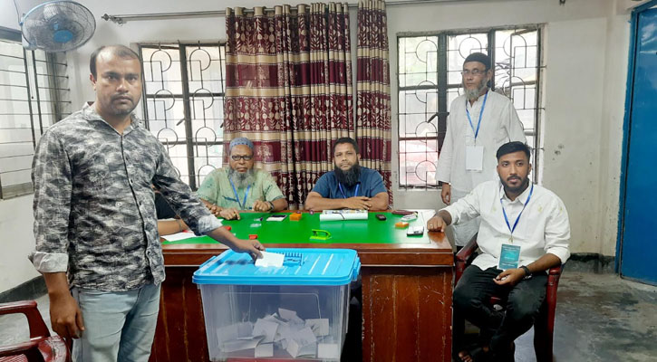 হিন্দোল কমপ্লেক্স উন্নয়ন কমিটির নির্বাচন অনুষ্ঠিত